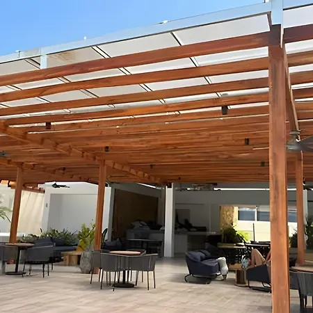 Apartamento Con Laguna Cristalina
